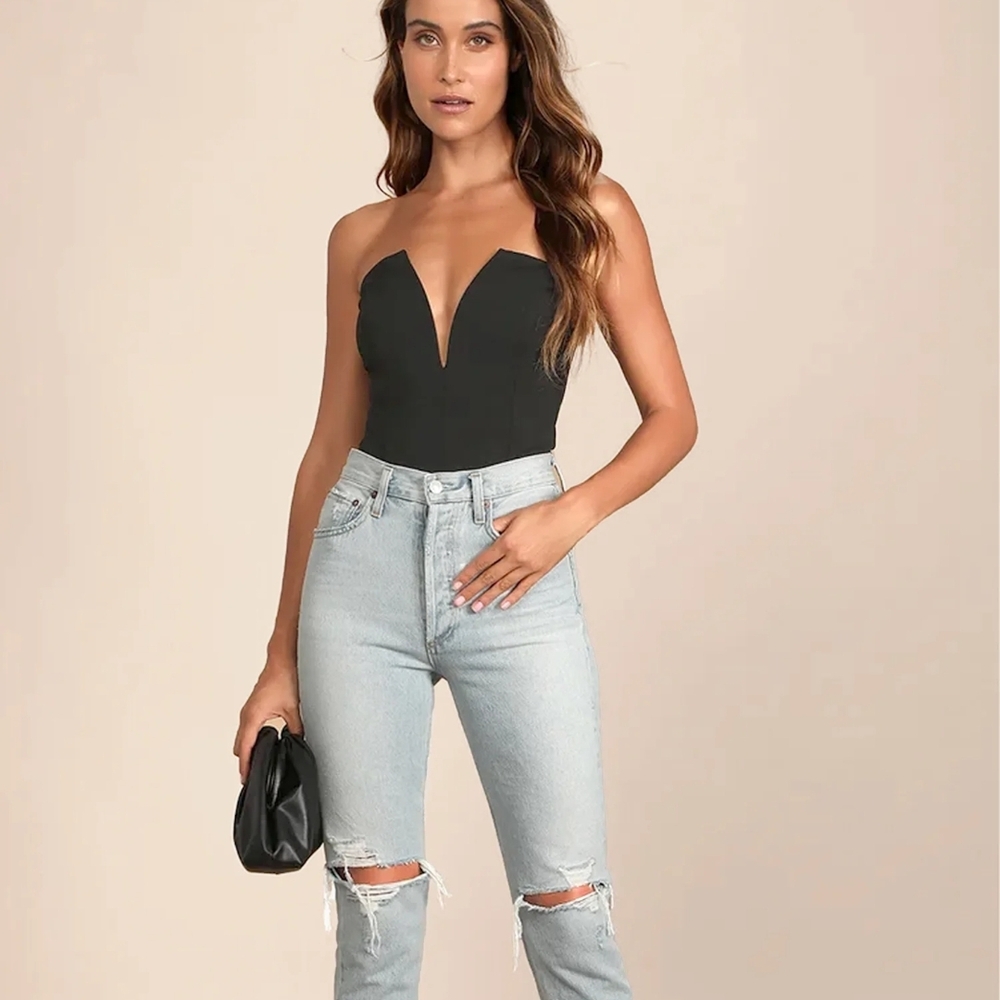 Lulu's Black Strapless Plunge Bodysuit